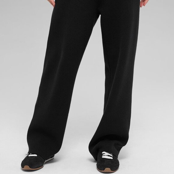 Alo Yoga Scholar Straight Leg Sweatpant Black - Picture 1 of 4